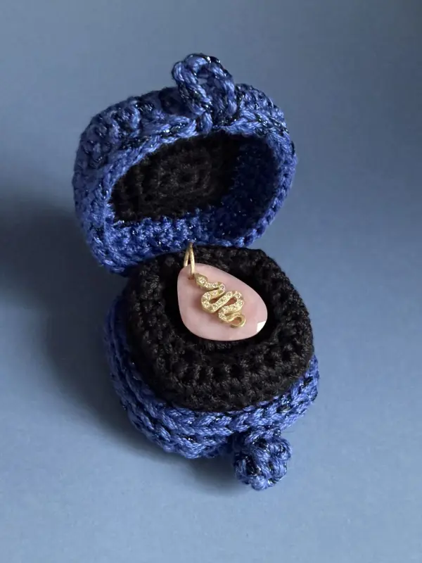 stones stone zoo】 Charm-ヘビ | Wild Roquette