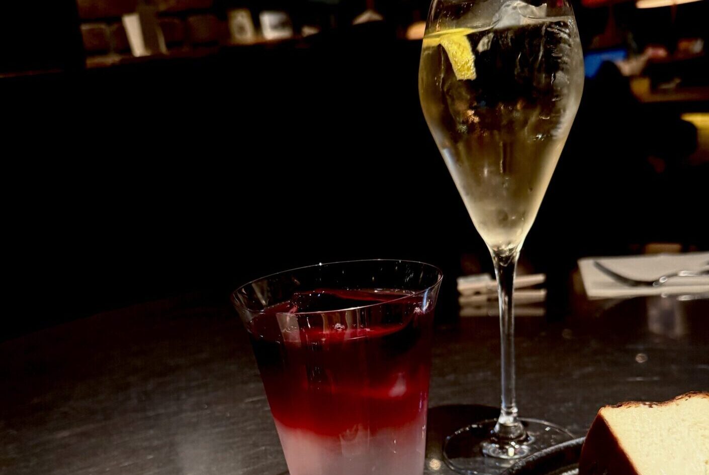 クリスマスの気配と、年末の〆会へ